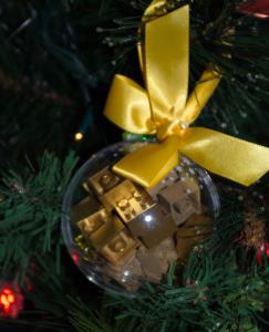 Décoration de Noël avec briques dorées (3)